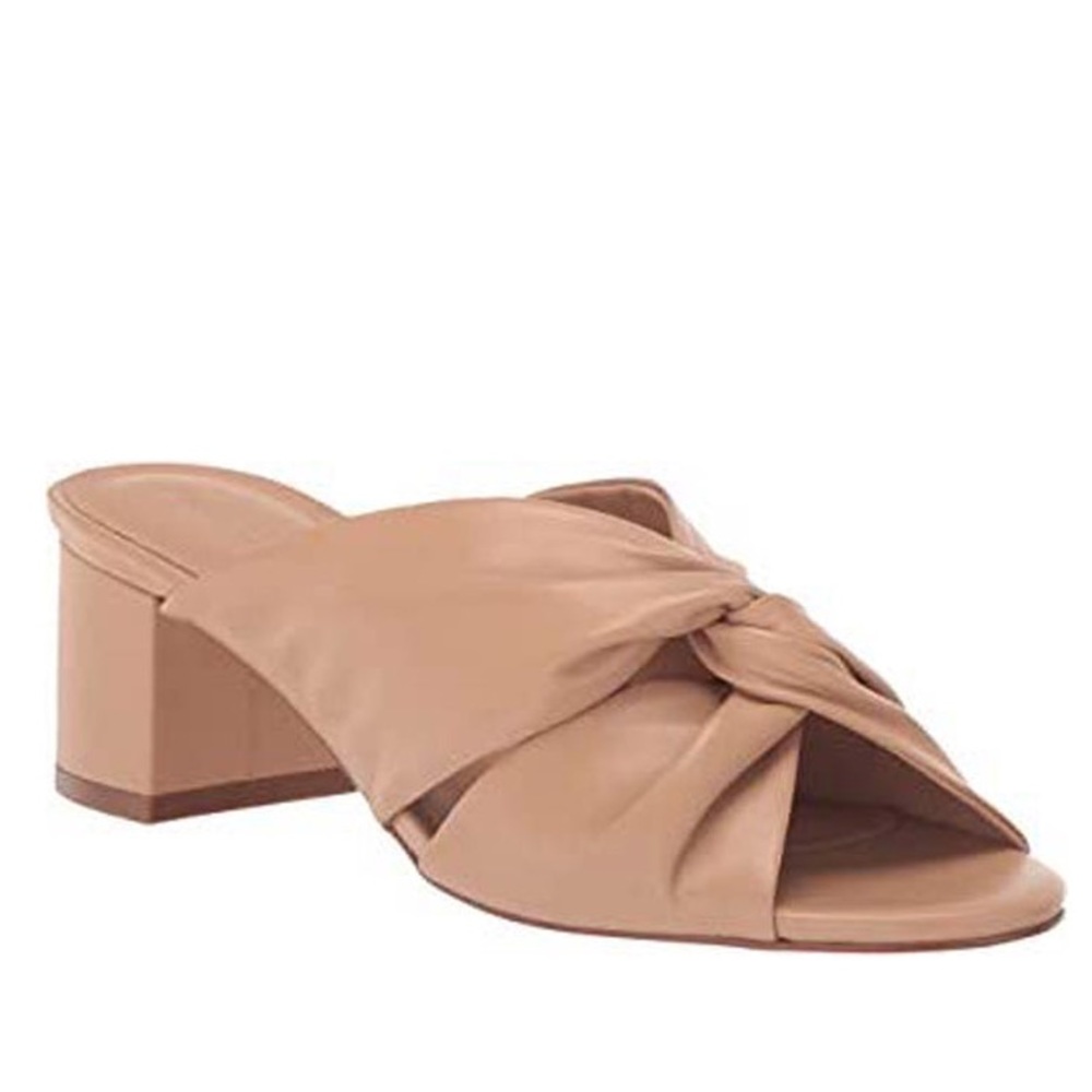 NWOT The Twist, Nude IV Leather - Size 7.5